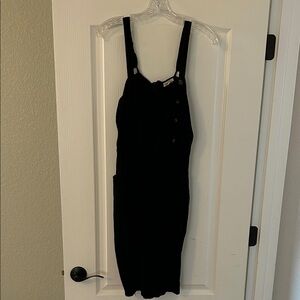 Orange Creek Black Button-Up Garment